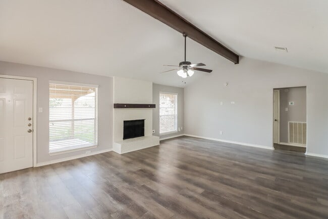 Photo - 5939 Ollia Cir