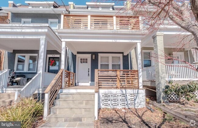 Building Photo - 413 Delafield Pl NW Rental