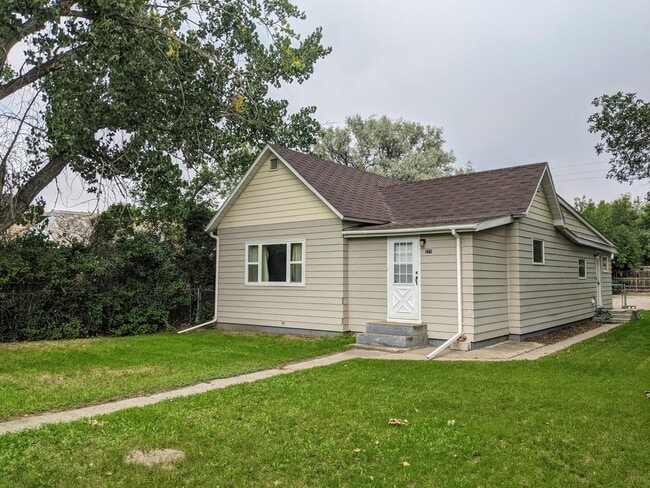 Photo - 211 W Cascade Ave