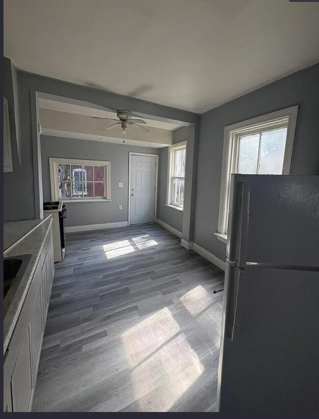 Photo - 541 S 15th St