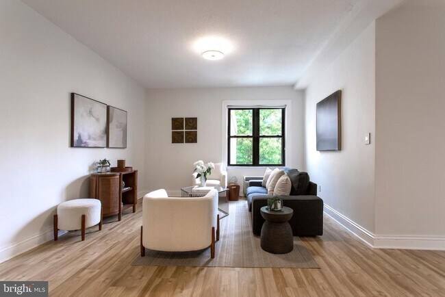 Photo - 3100 Connecticut Ave NW Unidad 442