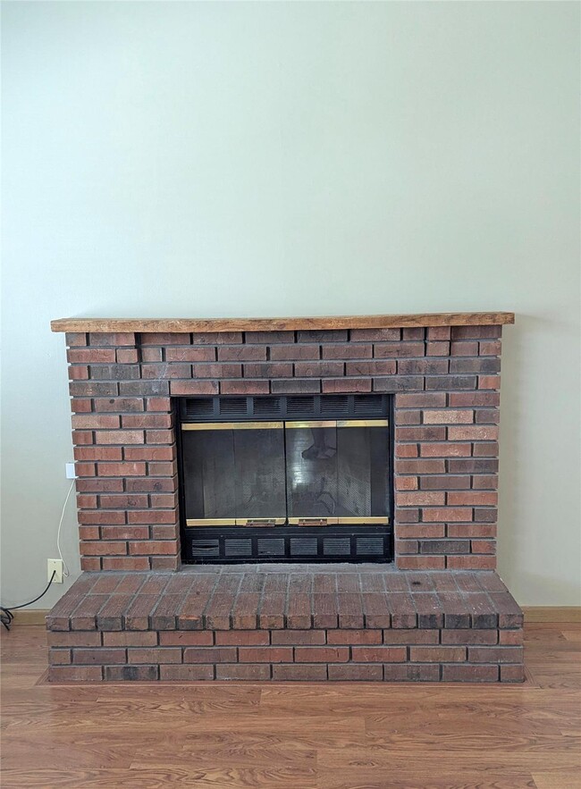 Photo - 332 Spencer Pl