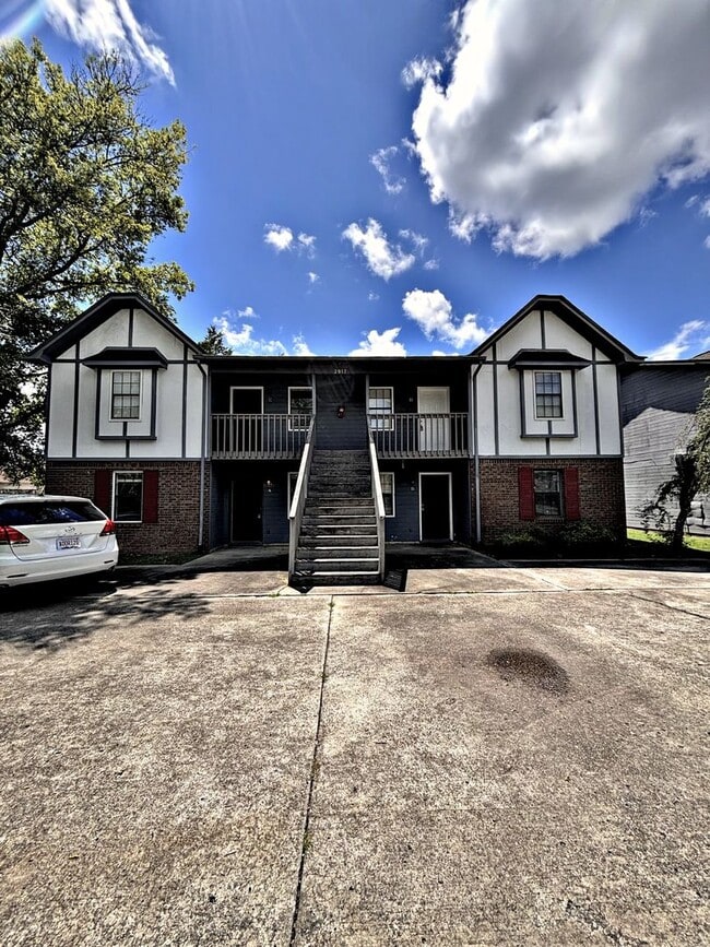 Building Photo - 2BR / 1BA Apartment - Decatur SW Unit 2917 Wimberly Dr SW Apt D