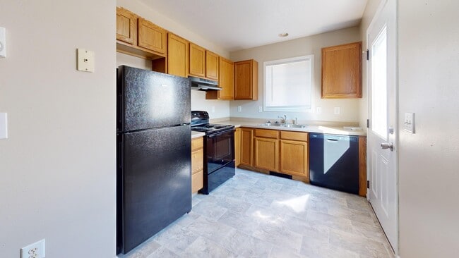 Building Photo - Creekside Cottages Rental