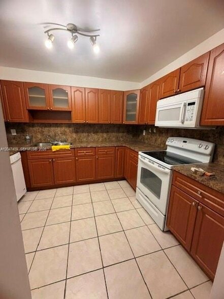 Photo - 6930 Miami Gardens Dr Unit 1-517