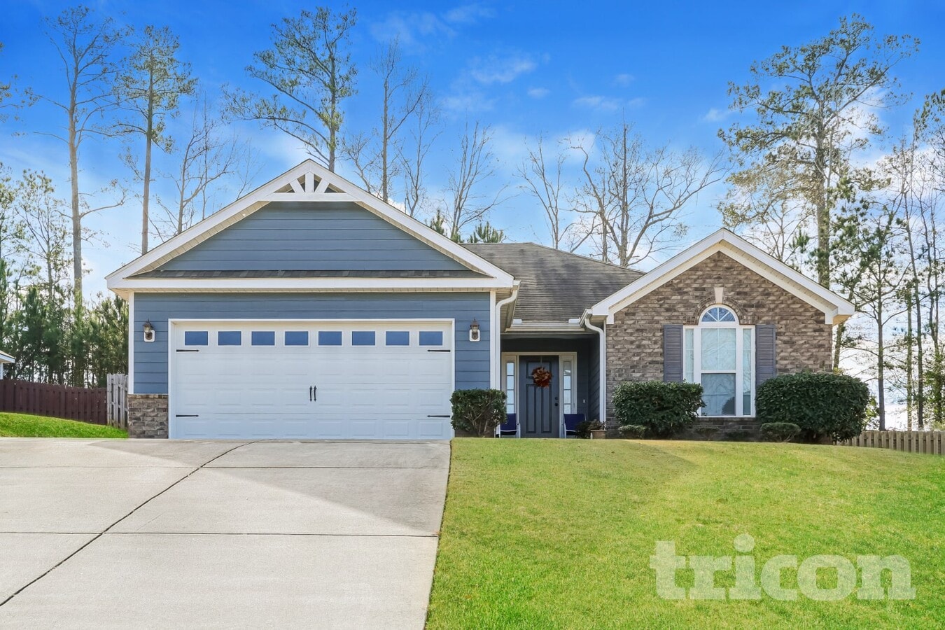 Photo - 1339 Royal Oak St