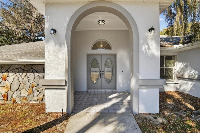 Photo - 15047 Woodbury Rd