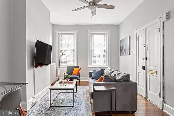 Building Photo - 113 N Patrick St Unit 1