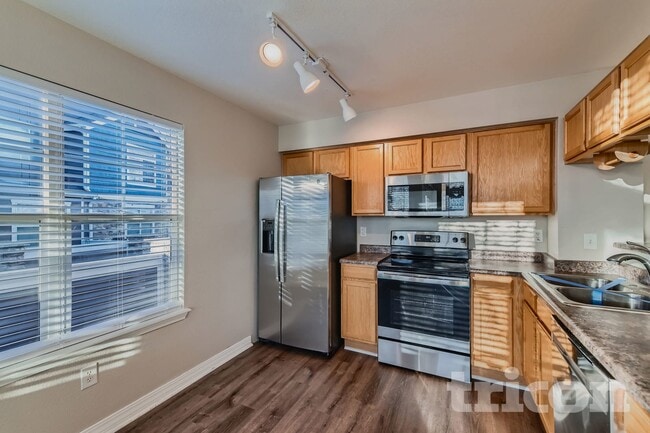 Photo - 13295 Holly St