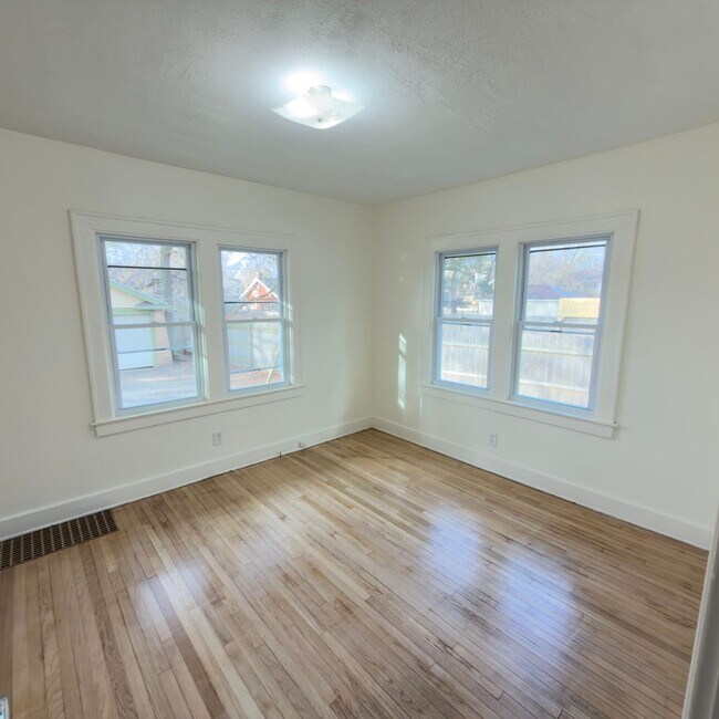 Photo - Charming 4 Bedroom on the SE Side!