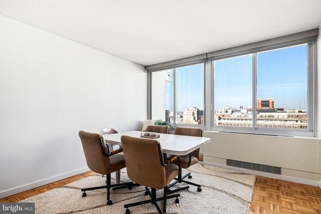 Photo - 604 S Washington Square Unit 2106