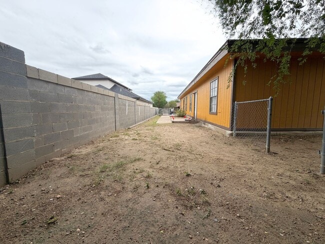 Photo - El Campito Apartments