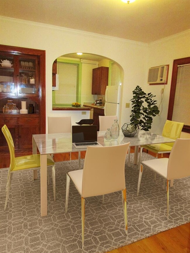 Photo - 220 State St