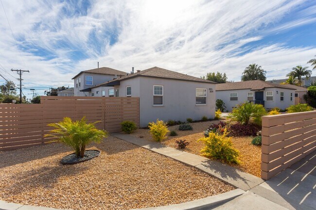 Building Photo - Pacific Beach: 1 BR w/ Private Yard ~ Minu... Unit 2067 Rental