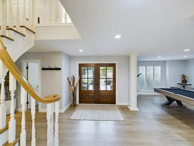 Photo - 7702 Antoine Dr