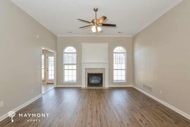 Photo - 2402 Mason Dr