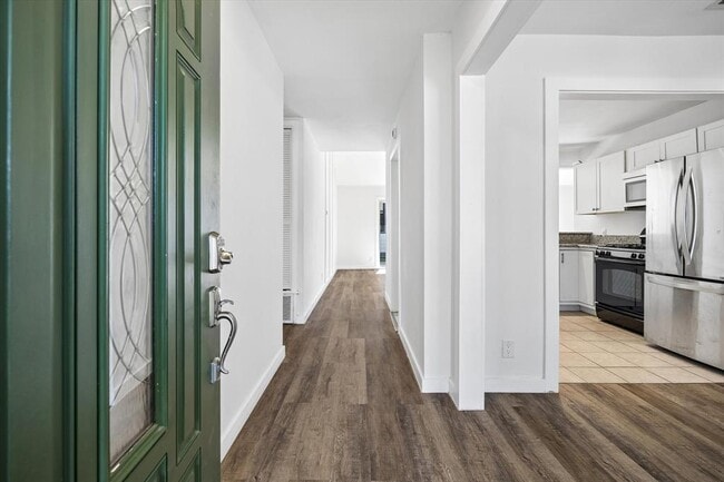 Photo - 1411 Fairfield Dr