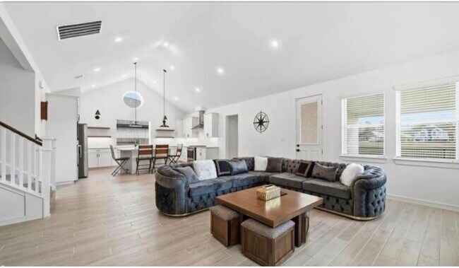 Photo - 2646 Wastelbread Ln