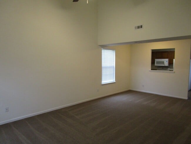 Photo - 3509-3511-3511 La Mesa Dr Unit 3511 La Mesa Dr.