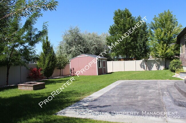 Photo - Beautiful 5 Bed, 3.5 Bath Syracuse Home