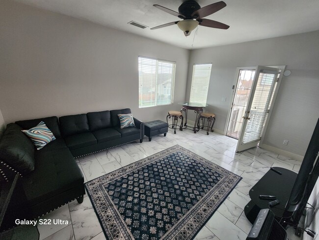 Photo - 161 Aldeburgh Cir Unit In law