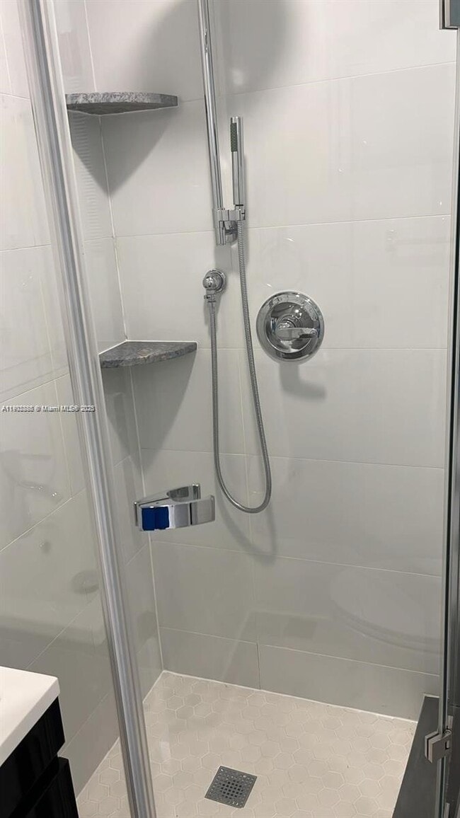 Photo - 1150 Normandy Dr Unidad 101