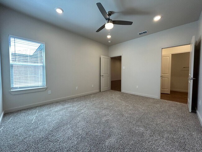 Photo - 7008 40th St Unit B