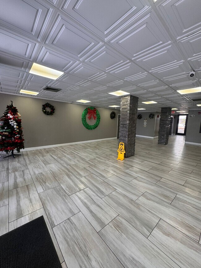 Photo - 15600 NW 7th Ave