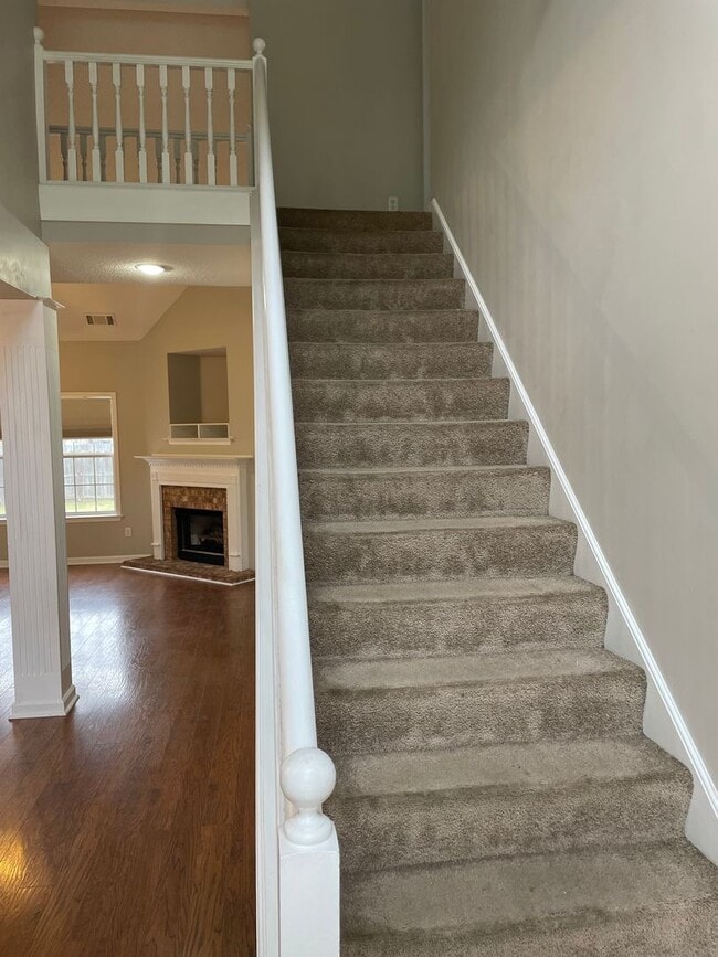 Photo - 4BR w/ Fenced Backyard + Garage in Lakeland