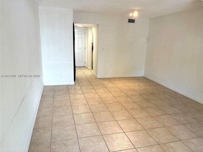 Photo - 8500 SW 109th Ave Unit 6-211