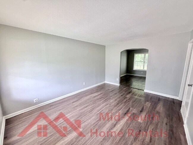 1270 Chickamauga Ave