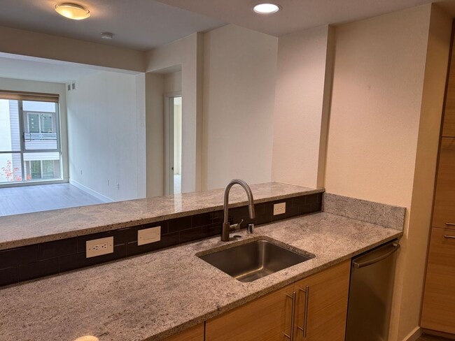 Photo - Beautiful third level 2 bedroom condo in the Mercer Unit 322