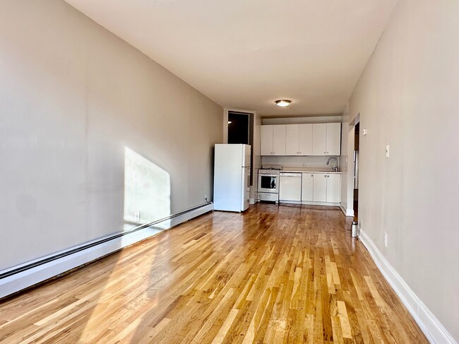 386 Manhattan Ave Unidad 11
