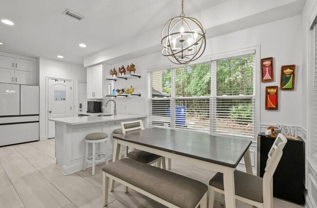 Photo - 174 Hardwood Forest Dr