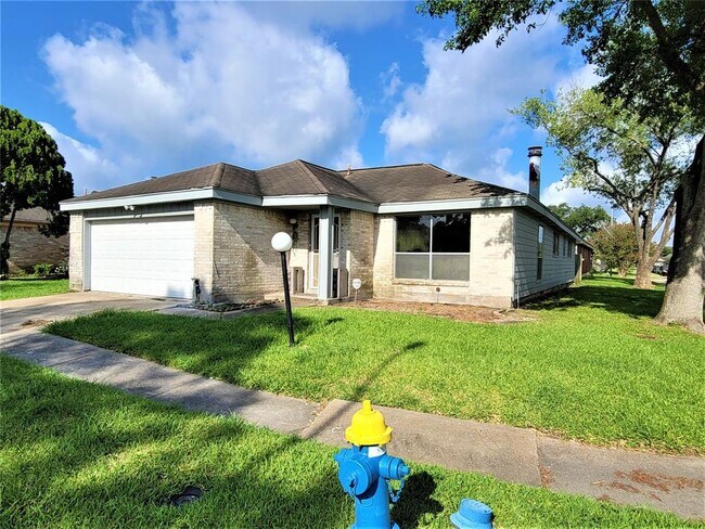 Photo - 6102 Havendale Dr House