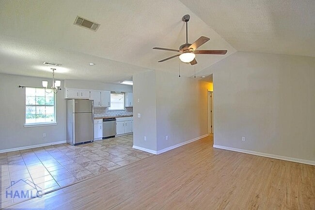218 Sheila Dr