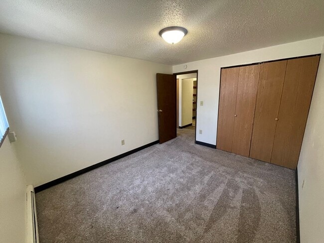Photo - Silver Leaf Apartments (North Fargo)