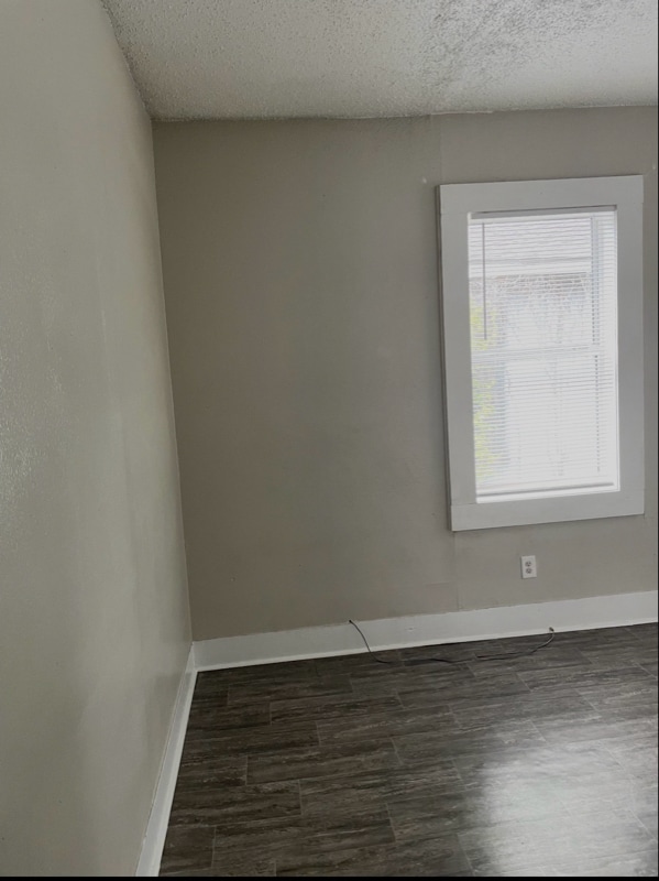 Photo - 954 Baltimore St