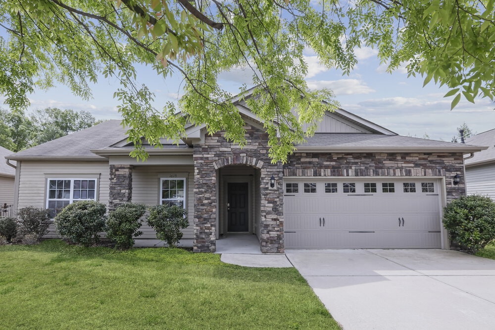 Photo - 1615 Yellow Daisy Dr Casa