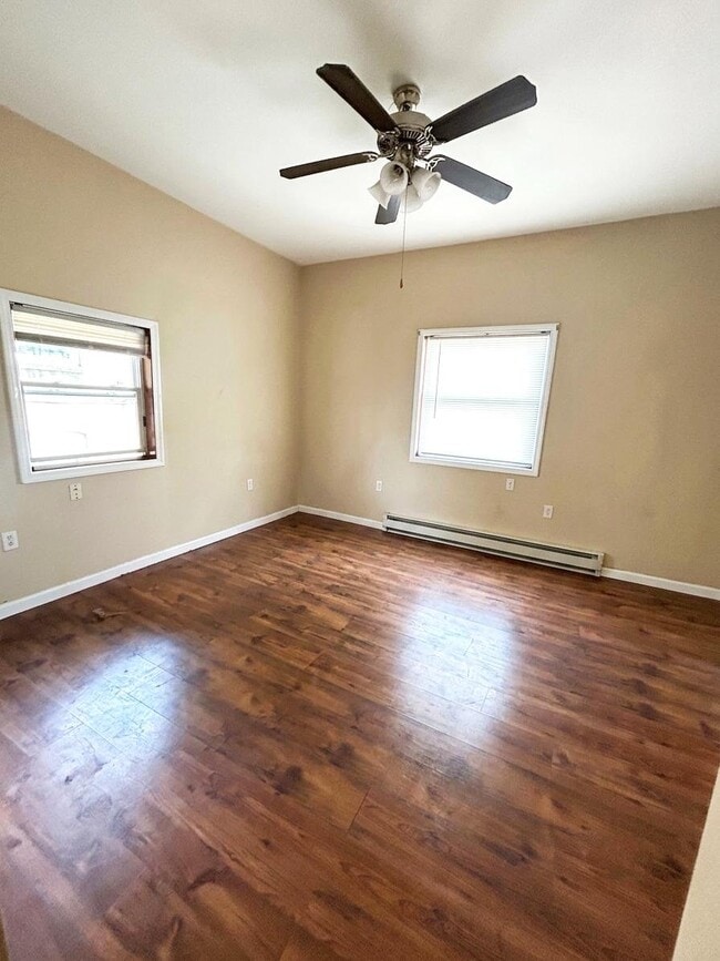 Photo - 266 S Main St Unit 2
