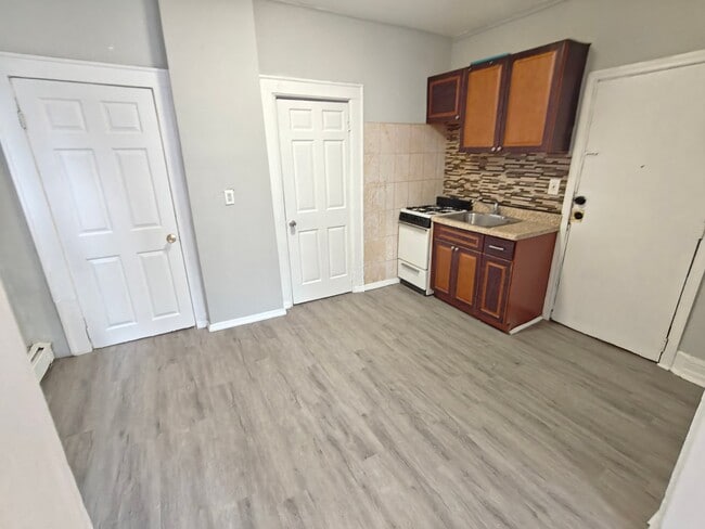 Photo - 115 Grafton Ave Unidad 3