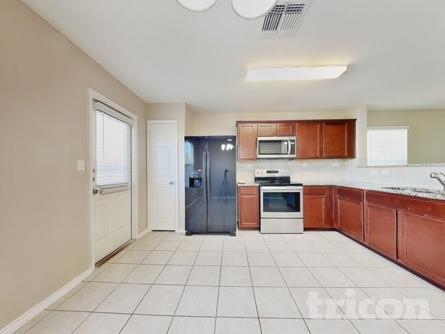 Photo - 310 Mistflower