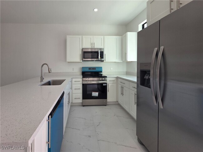 Photo - 4814 30th St SW