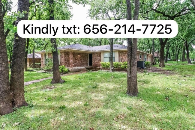 Photo - 3921 Double Oak Ln House