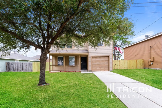 Building Photo - 16783 Fallen Timbers Dr