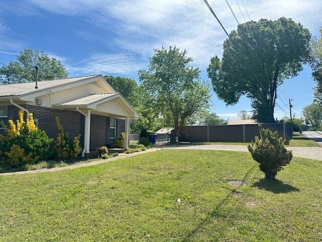 Photo - 2345 Blackburn Rd SE