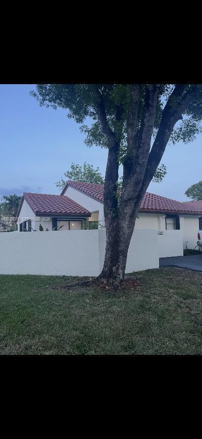 Building Photo - 11323 SW 133rd Pl