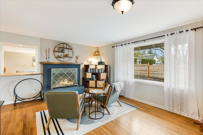 Photo - 6935 SW Taylors Ferry Rd