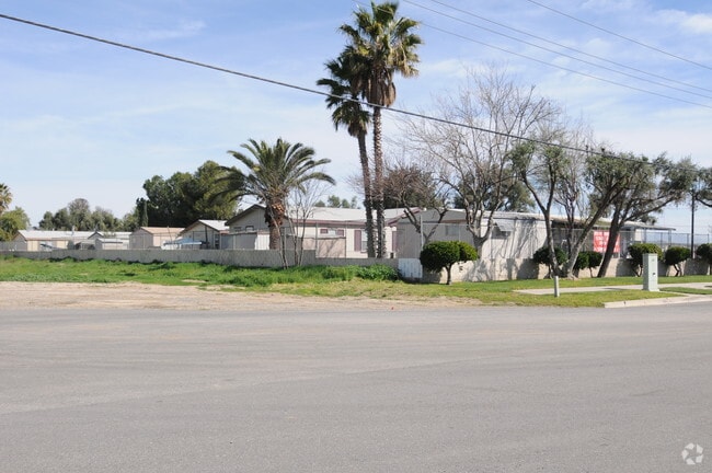 Photo - Lake Perris Village MHC