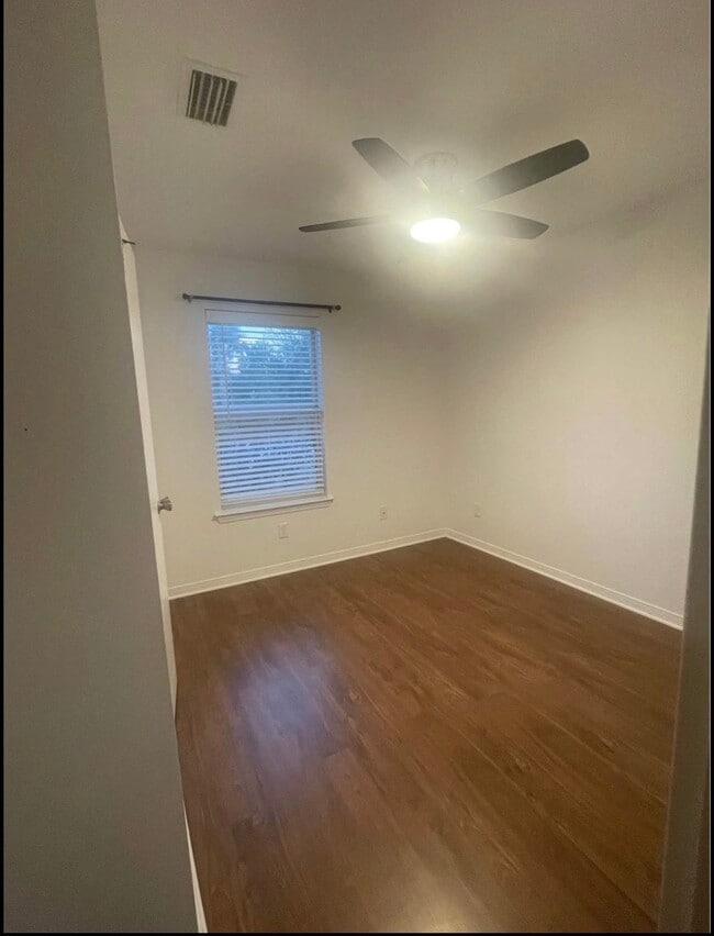 Photo - 5222 Medina Rd Unit D